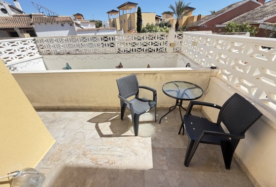 Resale - Apartment - Villamartin