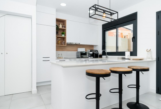 Revente - Villa - Los Montesinos