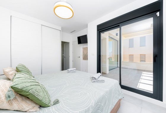 Revente - Villa - Los Montesinos