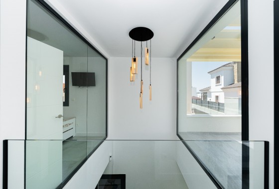 Revente - Villa - Los Montesinos