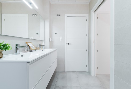 Revente - Villa - Los Montesinos