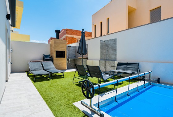 Revente - Villa - Los Montesinos