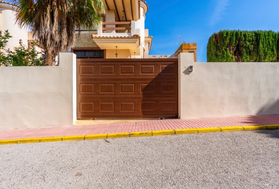 Revente - Villa - Villamartin