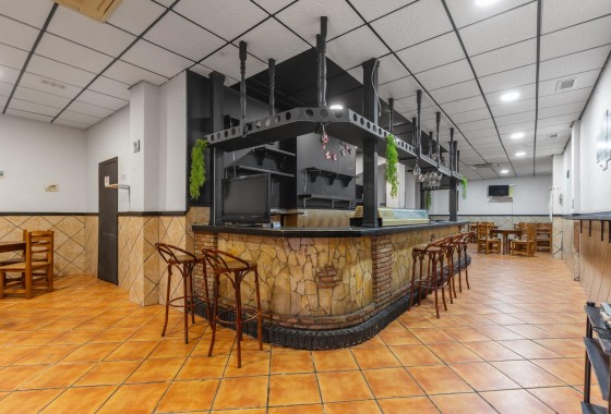 Revente - Commerce / Local - Torrevieja - Estacion de autobuses