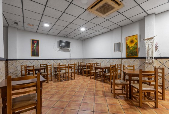 Revente - Commerce / Local - Torrevieja - Estacion de autobuses