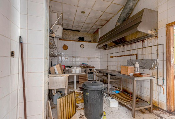 Revente - Commerce / Local - Torrevieja - Playa del cura