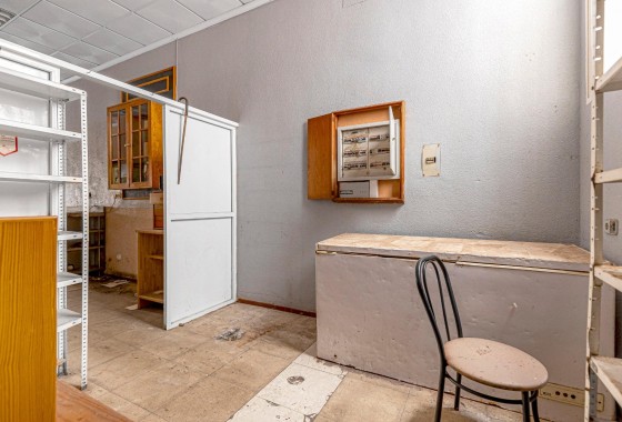 Revente - Commerce / Local - Torrevieja - Playa del cura