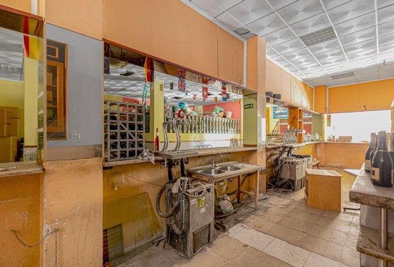 Revente - Commerce / Local - Torrevieja - Playa del cura