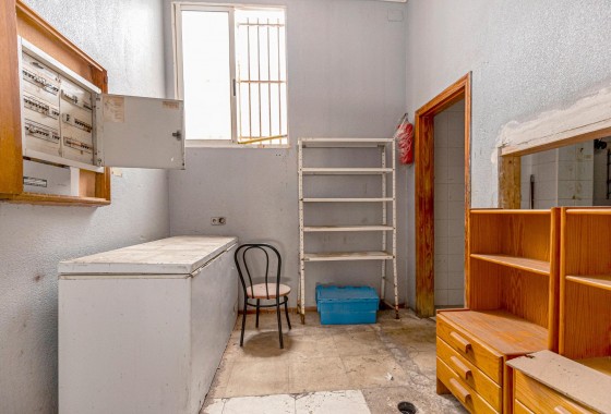 Revente - Commerce / Local - Torrevieja - Playa del cura