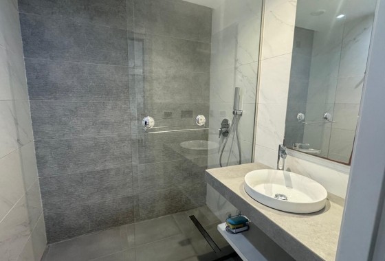 Revente - Appartement - Torrevieja - Punta prima