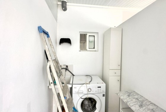 Segunda Mano - Bungalow - Torrevieja - Carrefour