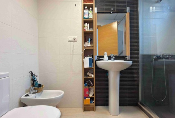 Segunda Mano - Apartamento - San Miguel de Salinas