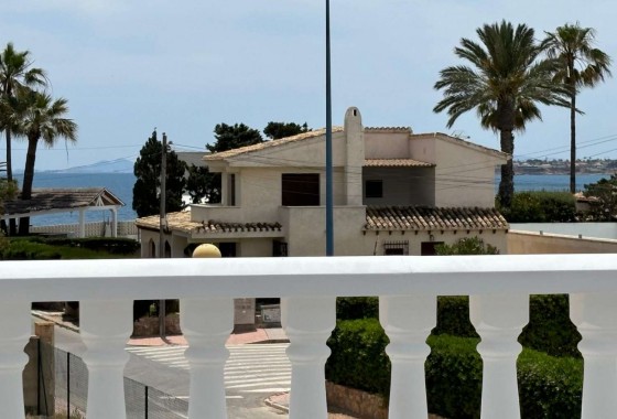 Revente - Chalet - Orihuela Costa - Punta Prima