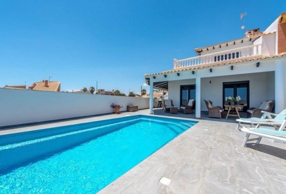 Revente - Chalet - Orihuela Costa - Punta Prima