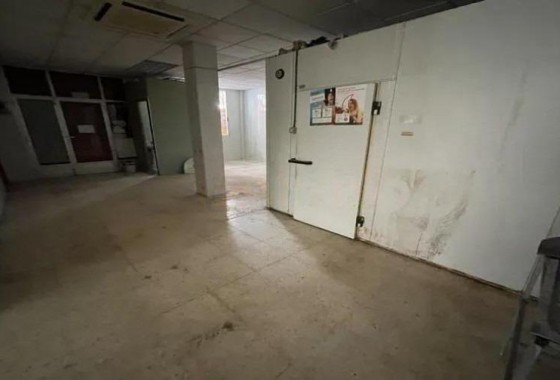 Revente - Commerce / Local - Alicante - Altozano