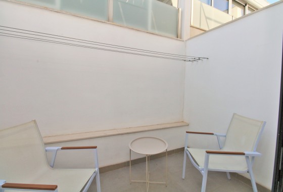 Revente - Maison mitoyenne - Villamartin