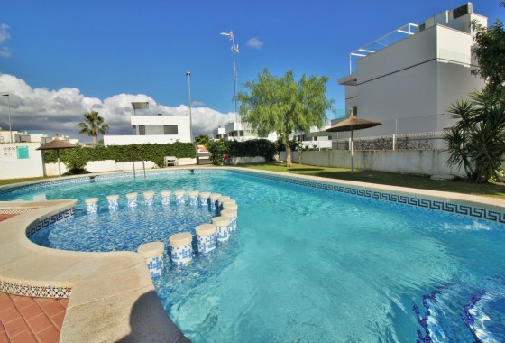 Revente - Maison mitoyenne - Villamartin