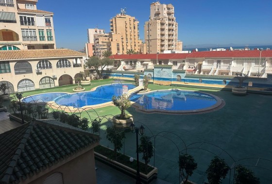 Revente - Appartement - Torrevieja - Torre la mata