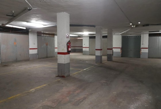 Revente - Garage - Torrevieja - Playa de los locos