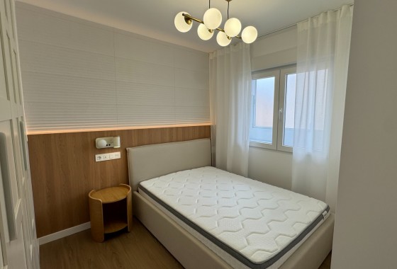 Revente - Appartement - Torrevieja - Punta prima