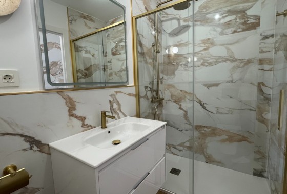 Revente - Appartement - Torrevieja - Punta prima