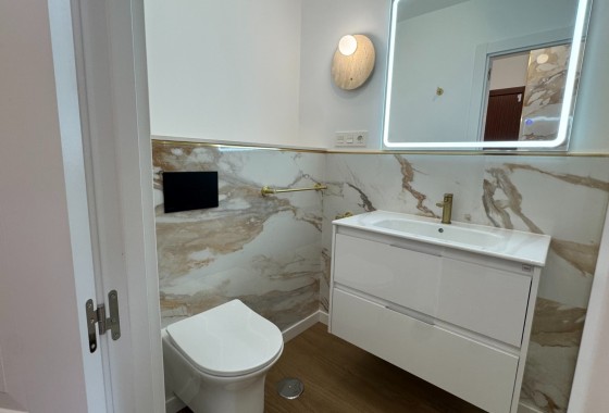 Revente - Appartement - Torrevieja - Punta prima