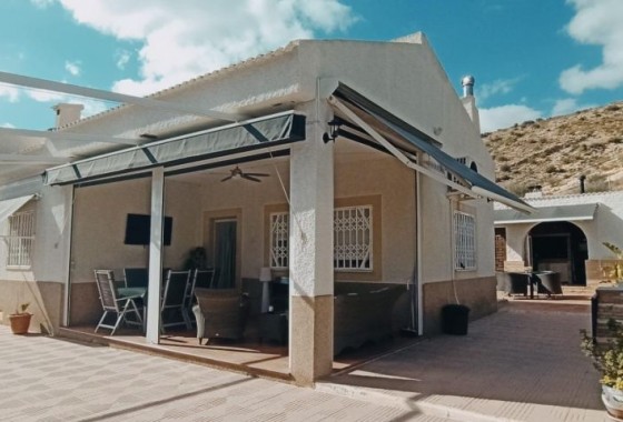 Resale - Detached Villa - Elche