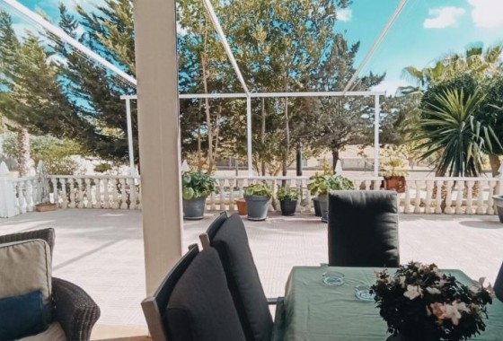 Resale - Detached Villa - Elche