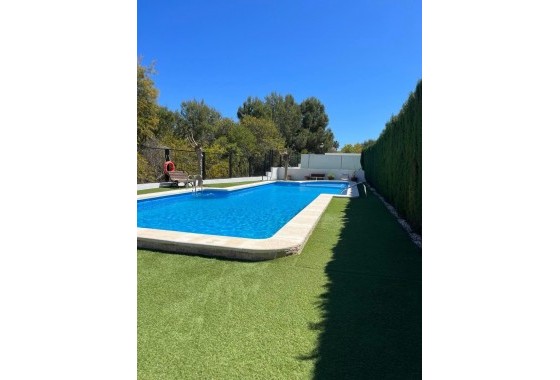 Resale - Townhouse - Torrevieja - torrevieja