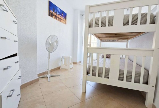 Revente - Appartement - Torrevieja - Puerto Deportivo