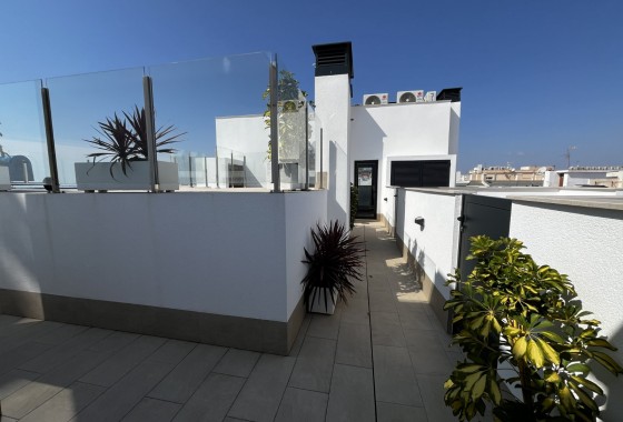 Resale - Apartment - Torrevieja
