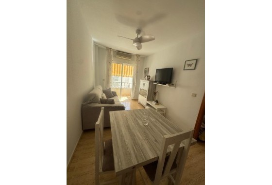 Revente - Appartement - Torrevieja - Acequion