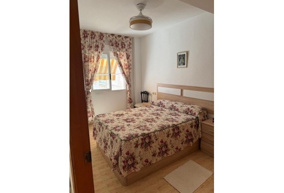 Revente - Appartement - Torrevieja - Acequion