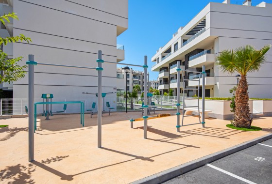 Resale - Apartment - Villamartin - Costa Blanca