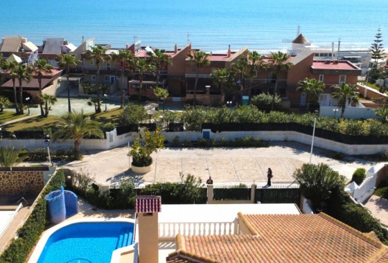 Revente - Villa - Torrevieja - Torrelamata - La Mata