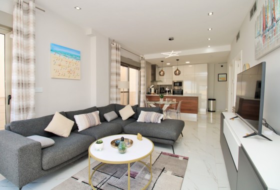 Resale - Detached Villa - Villamartin