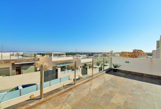 Resale - Detached Villa - Villamartin