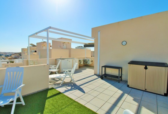 Resale - Detached Villa - Villamartin