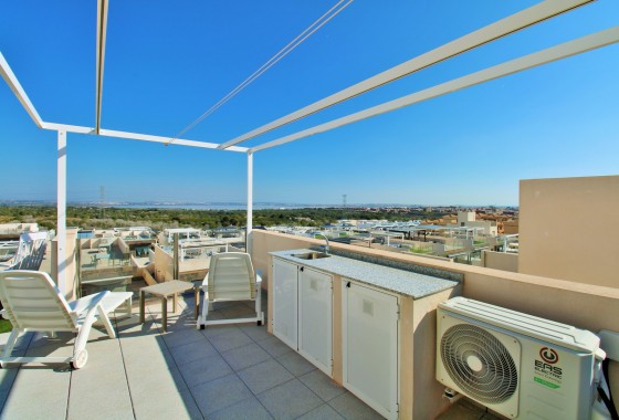 Resale - Detached Villa - Villamartin