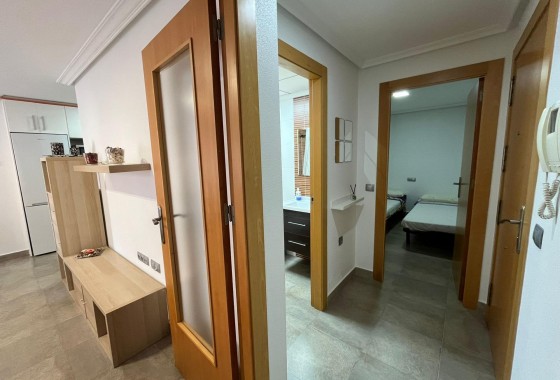 Segunda Mano - Apartamento - Torrevieja - La Mata pueblo