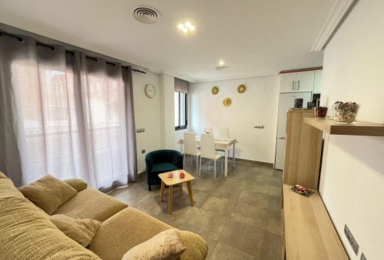 Segunda Mano - Apartamento - Torrevieja - La Mata pueblo