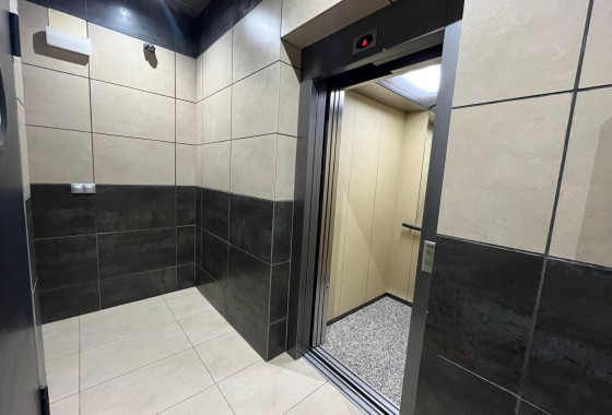 Segunda Mano - Apartamento - Torrevieja - La Mata pueblo