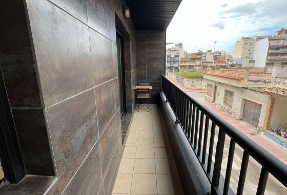 Segunda Mano - Apartamento - Torrevieja - La Mata pueblo