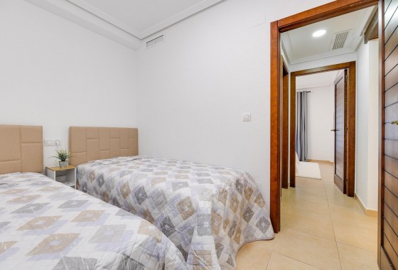 Segunda Mano - Bungalow - Torrevieja - Parque las naciones