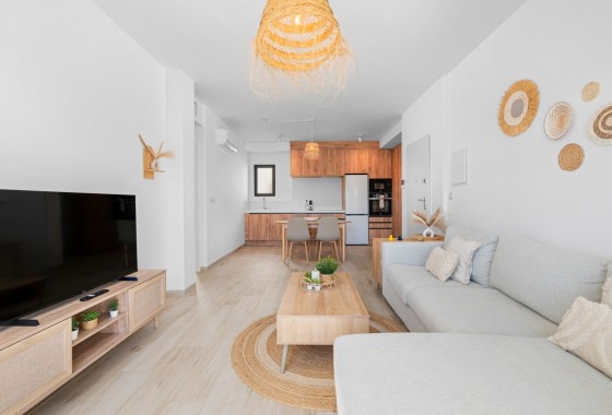 Segunda Mano - Apartamento - San Miguel de Salinas - San Miguel