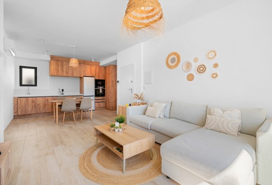 Segunda Mano - Apartamento - San Miguel de Salinas - San Miguel