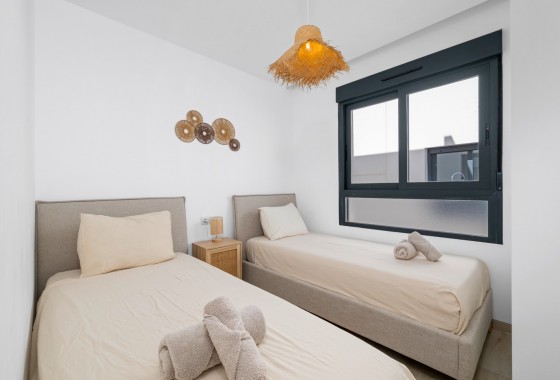 Segunda Mano - Apartamento - San Miguel de Salinas - San Miguel