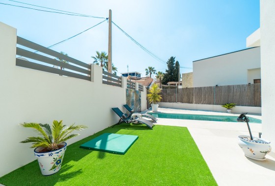 Revente - Villa - Orihuela Costa - Villamartin Golf