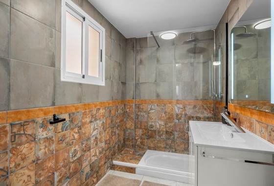 Segunda Mano - Apartamento - LOS URRUTIAS - ESTRELLA DE MAR