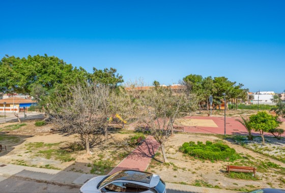 Segunda Mano - Apartamento - LOS URRUTIAS - ESTRELLA DE MAR